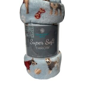 Comfort Bay Super Soft Puppy Dog Throw Blanket 50 in x 60 in 100% Polyester